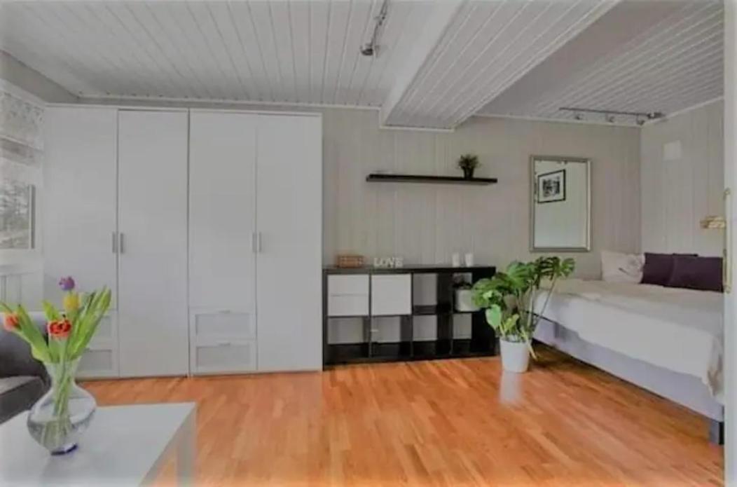 Nice Double Bed Room In Мосс Экстерьер фото